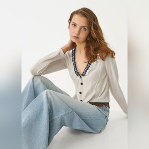 NWT Simply Vera Vera Wang Cream Cardigan With Embellshed Collar